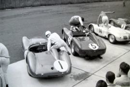 Aston Martin DBR1 #1 S.Moss/Ferrari 250 #5 D.Gurney/Porsche 718 RSK #18 E.Barth - Start 1000 Km Nürburgring 1959