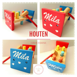 Houten hamerbank met naam