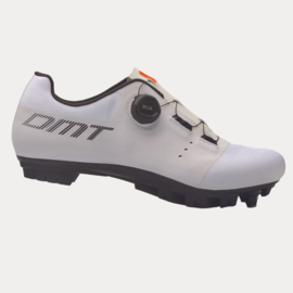 DMT 25 KM4 Wit - Maat 38