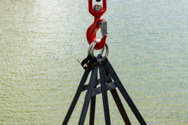 Crane Stretcher