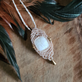 Macramé ketting Scoleciet