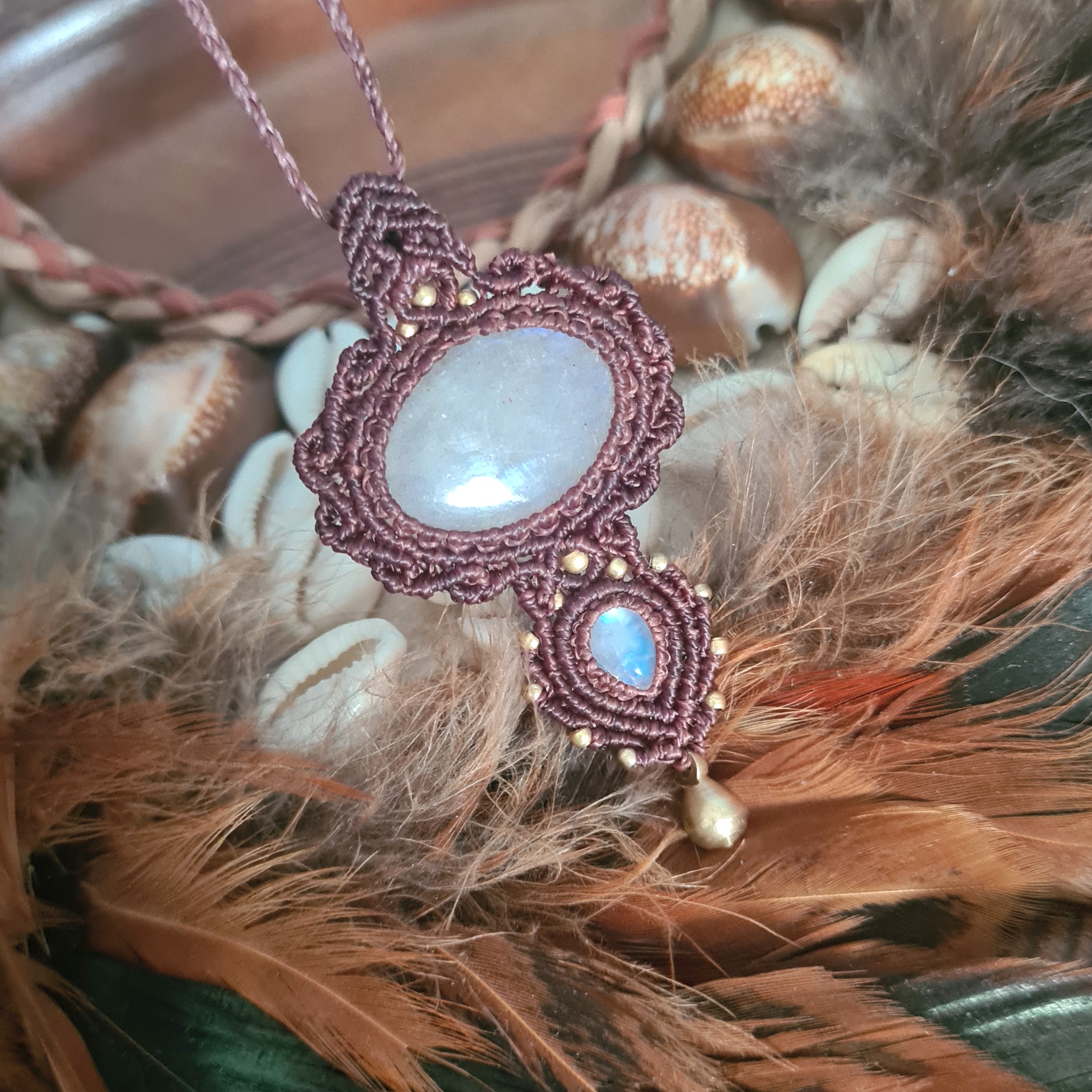 Macramé ketting Dubbele Maansteen
