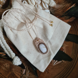 Macramé ketting Scoleciet