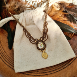 Macramé ketting Abalone