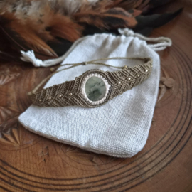 Macramé armband Prehniet