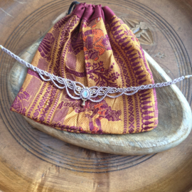 Macramé choker Opaal