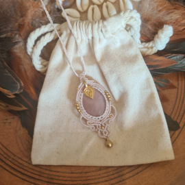 Macramé ketting Maansteen