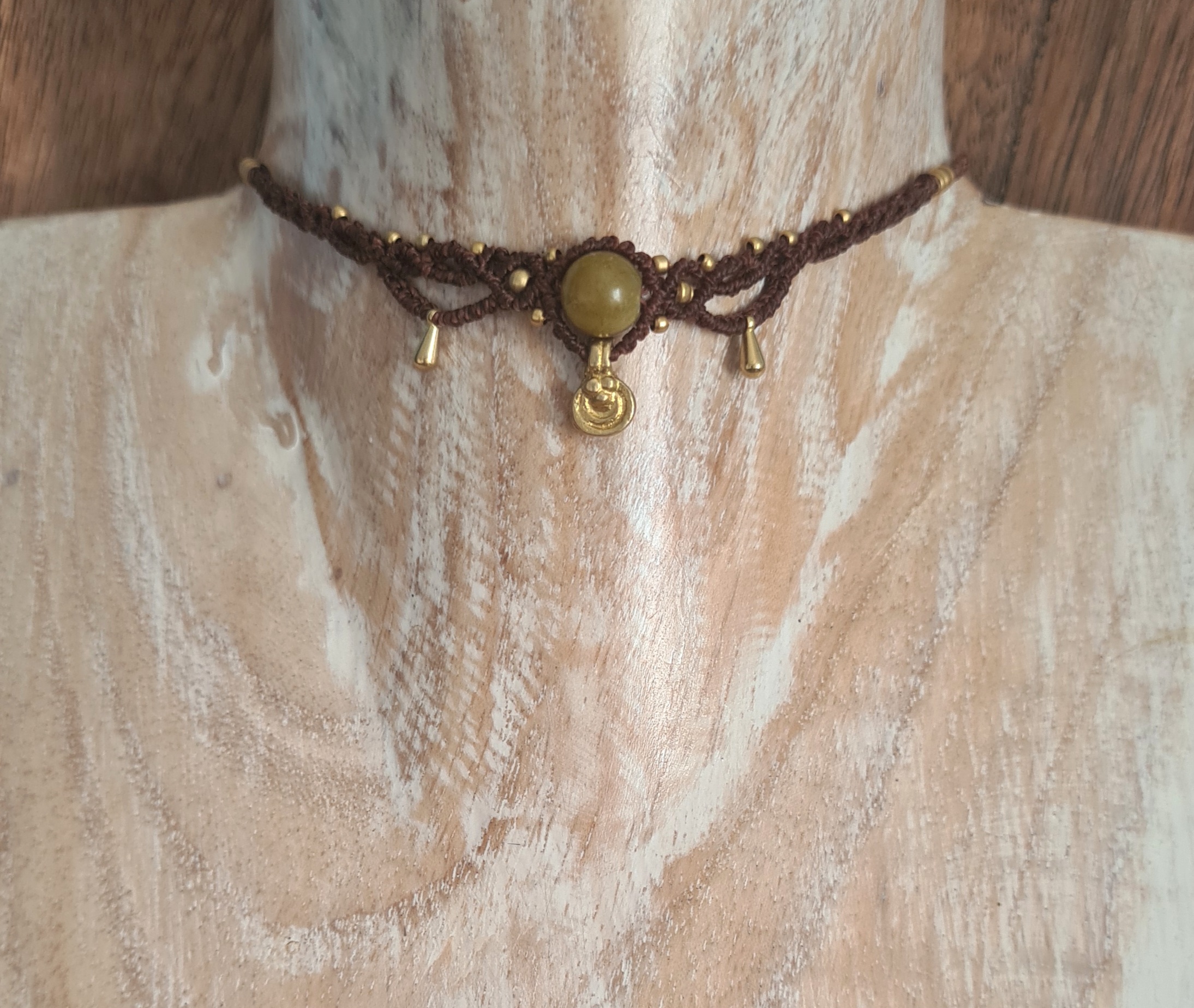 Macramé choker Serpentijn