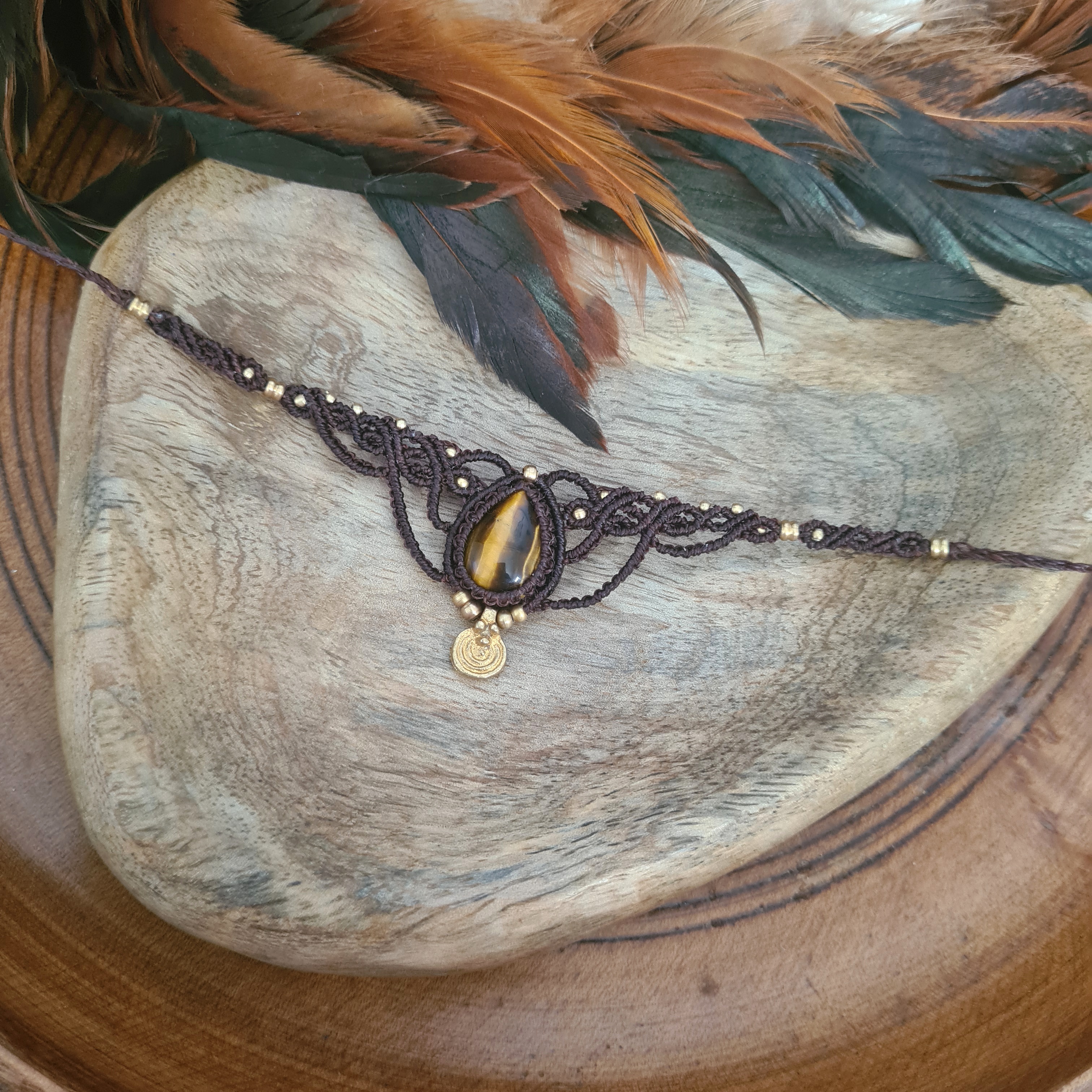 Macramé choker Tijgeroog