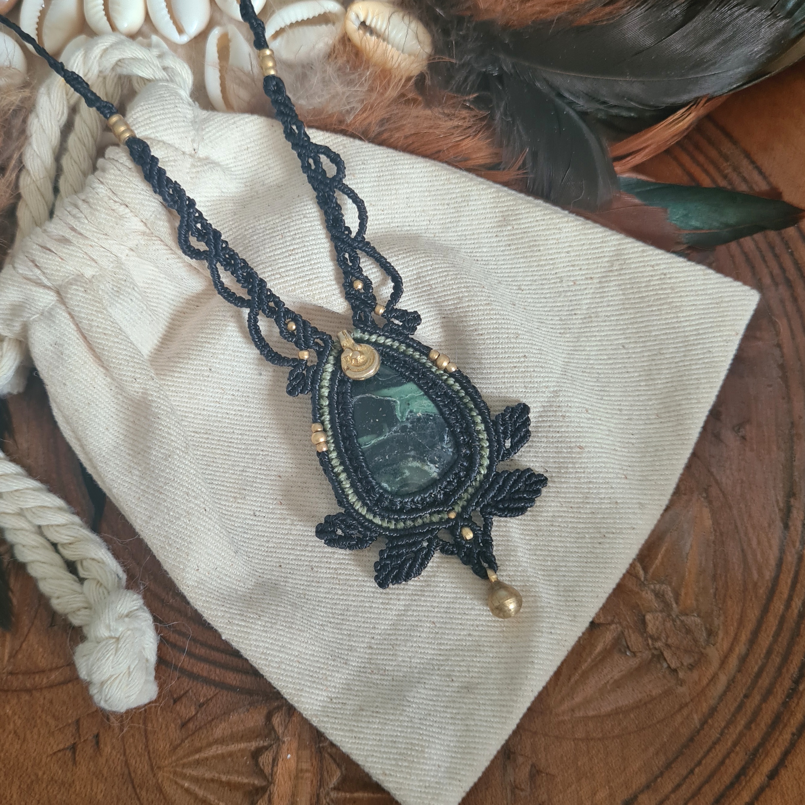 Macramé ketting Kambaba Jaspis