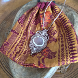 Macramé ketting  Maansteen