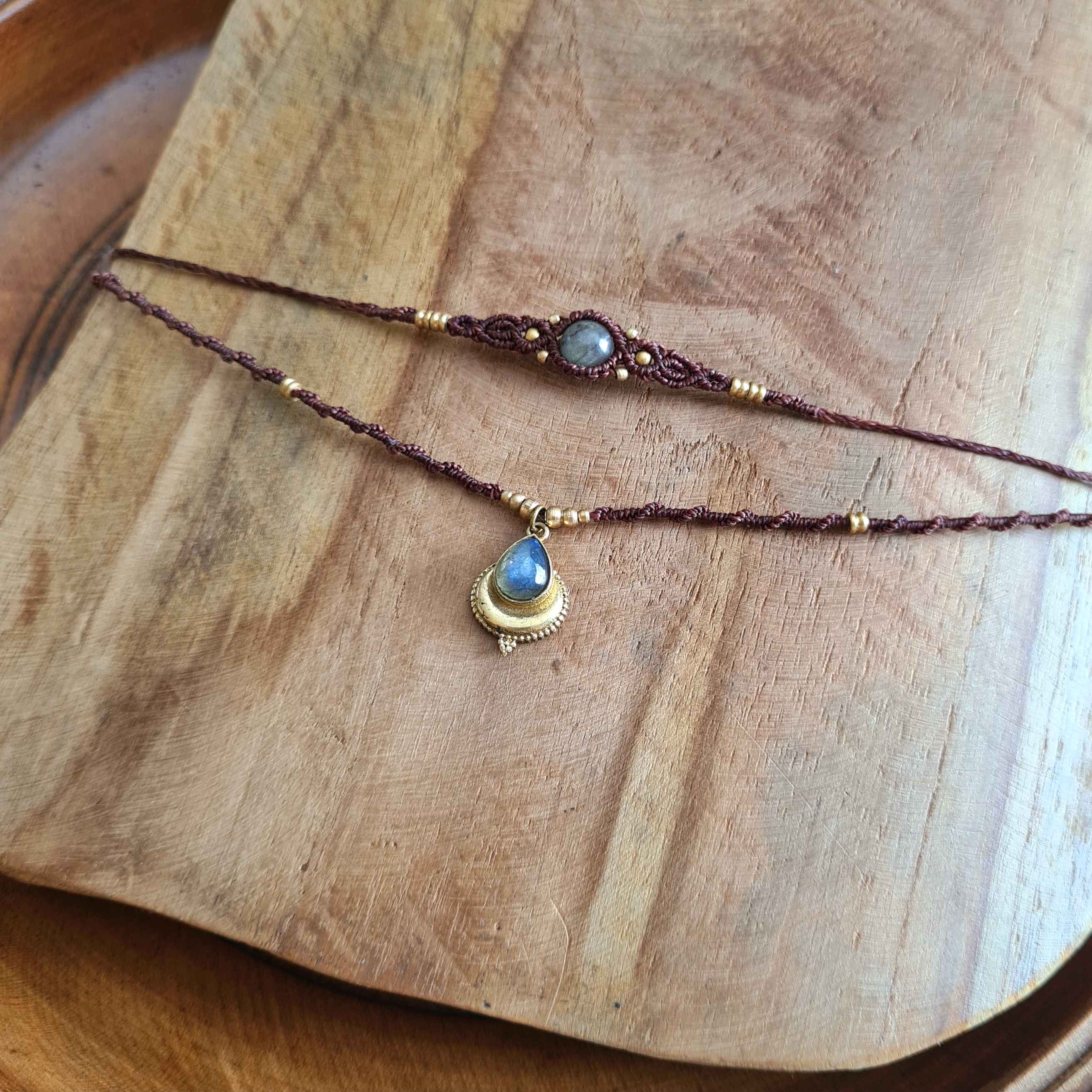 Double layered choker Labradoriet