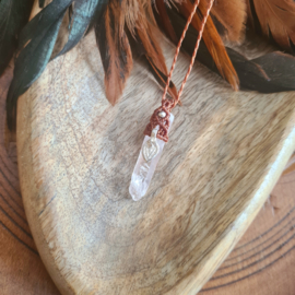 Macramé pendant Bergkristal