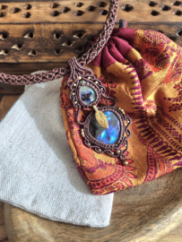 Macramé ketting Labradoriet en Abalone