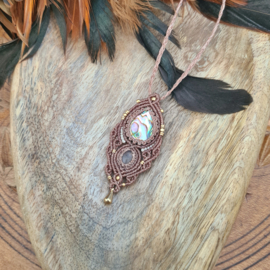 Macramé ketting Abalone en Labradoriet