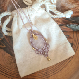 Macramé ketting Maansteen