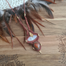 Wrapped stone ketting Zonnesteen en Carneool