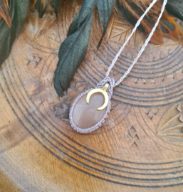 Macramé ketting Maansteen Peach