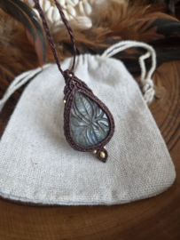 Macramé ketting Labradoriet