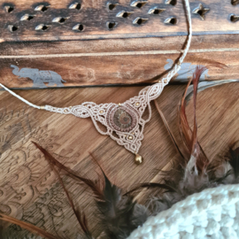 Macramé ketting Ammoniet