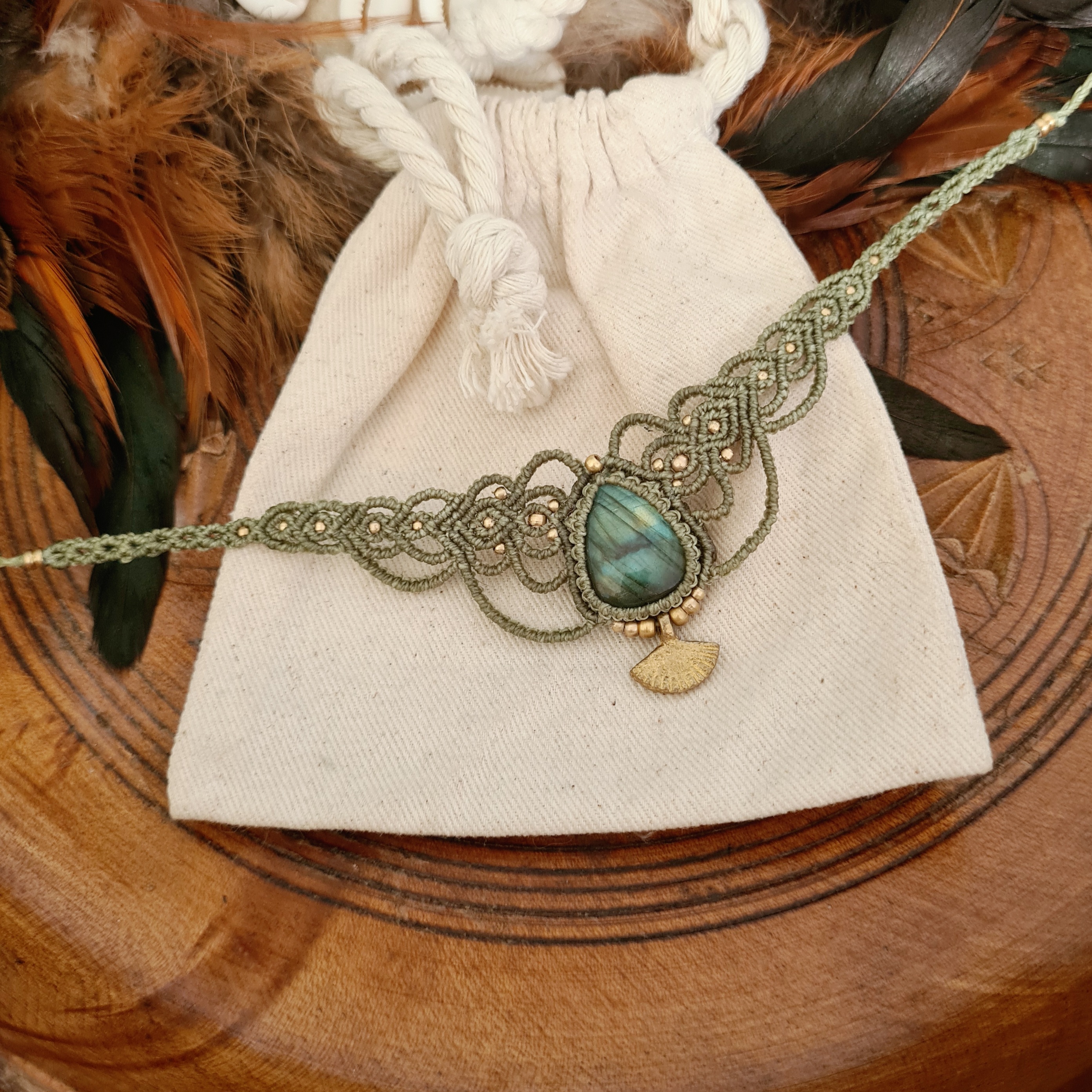 Macramé choker Labradoriet