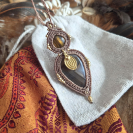 Macramé ketting Agaat en Tijgeroog