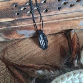 Macramé ketting Toermalijn