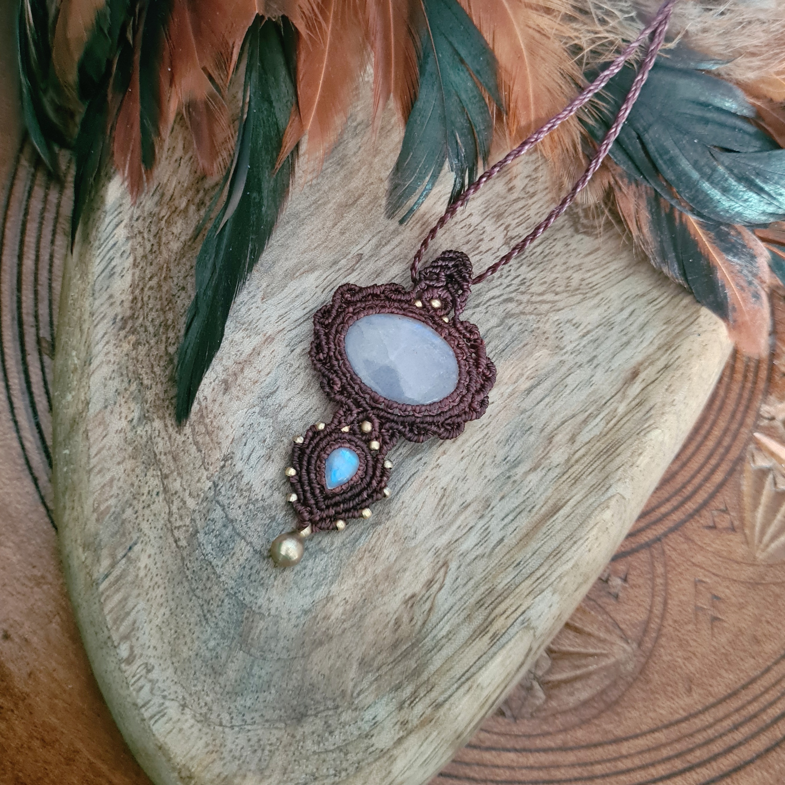 Macramé ketting Dubbele Maansteen