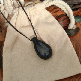 Macramé ketting Labradoriet
