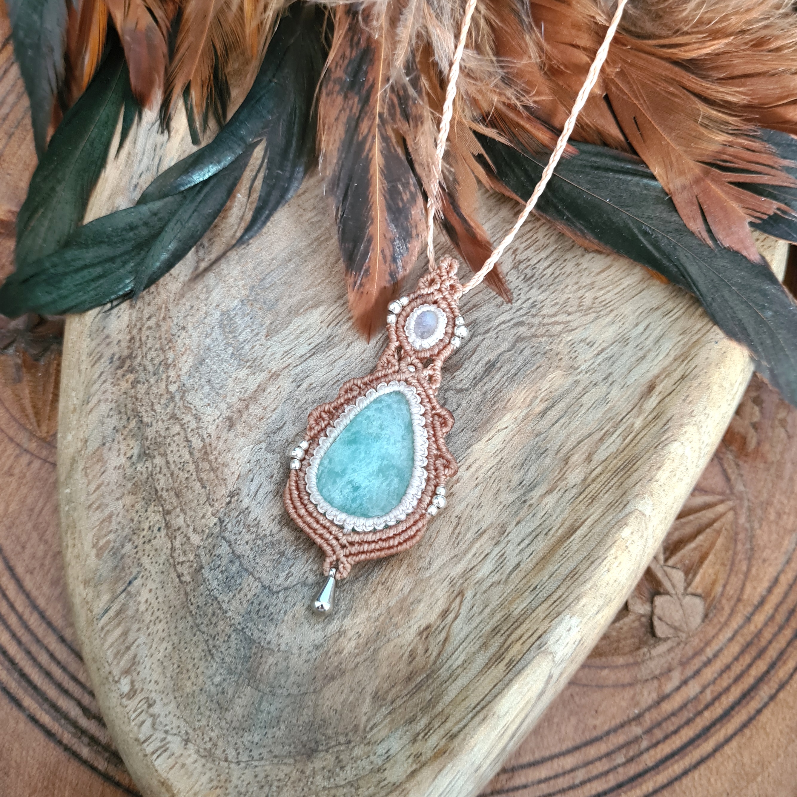 Macramé ketting Amazoniet en Maansteen