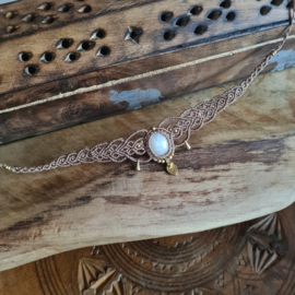 Macramé choker Scoleciet