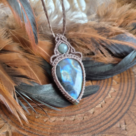 Macramé ketting Labradoriet