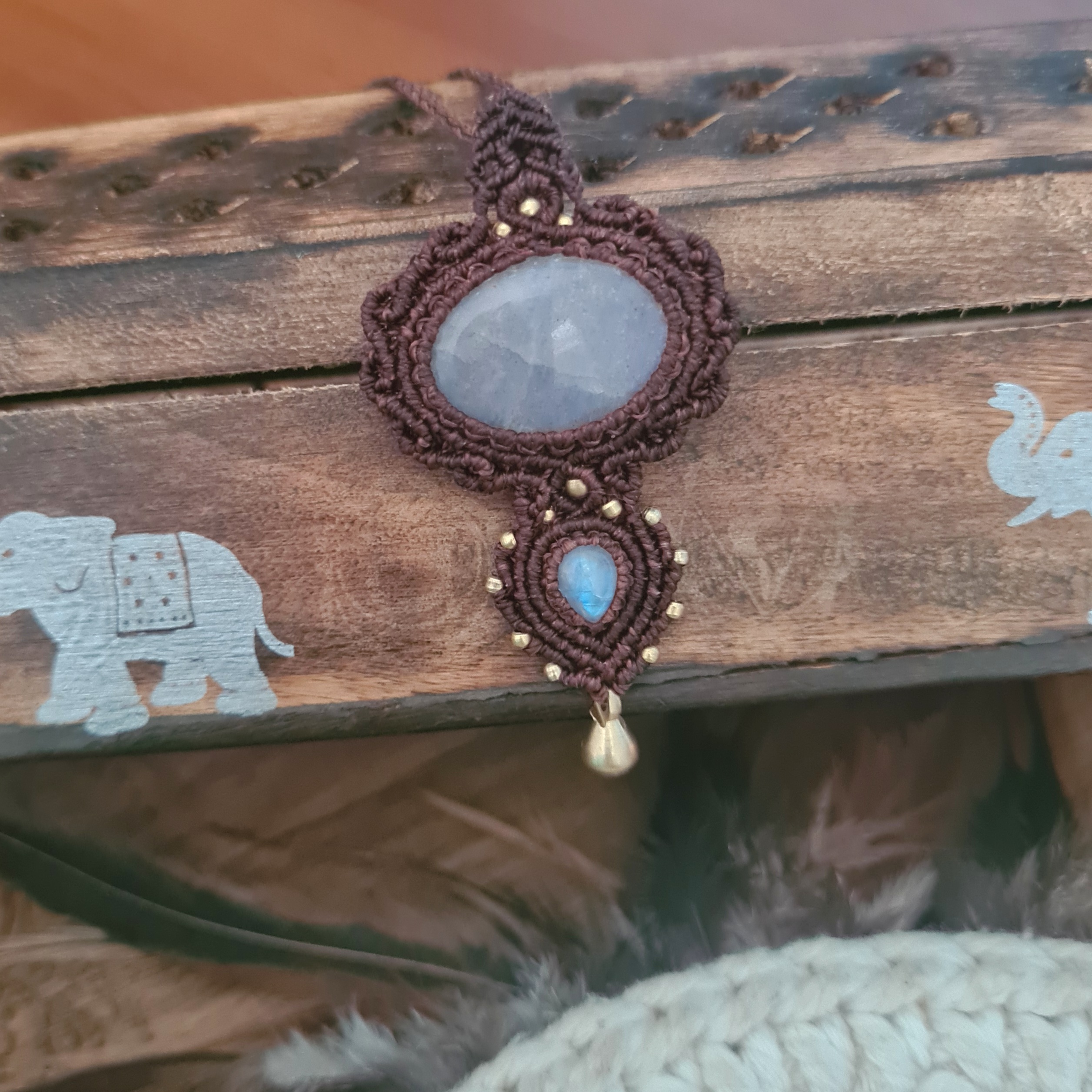 Macramé ketting Dubbele Maansteen