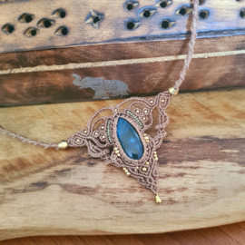 Macramé ketting Labradoriet