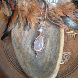 Macramé ketting  Maansteen