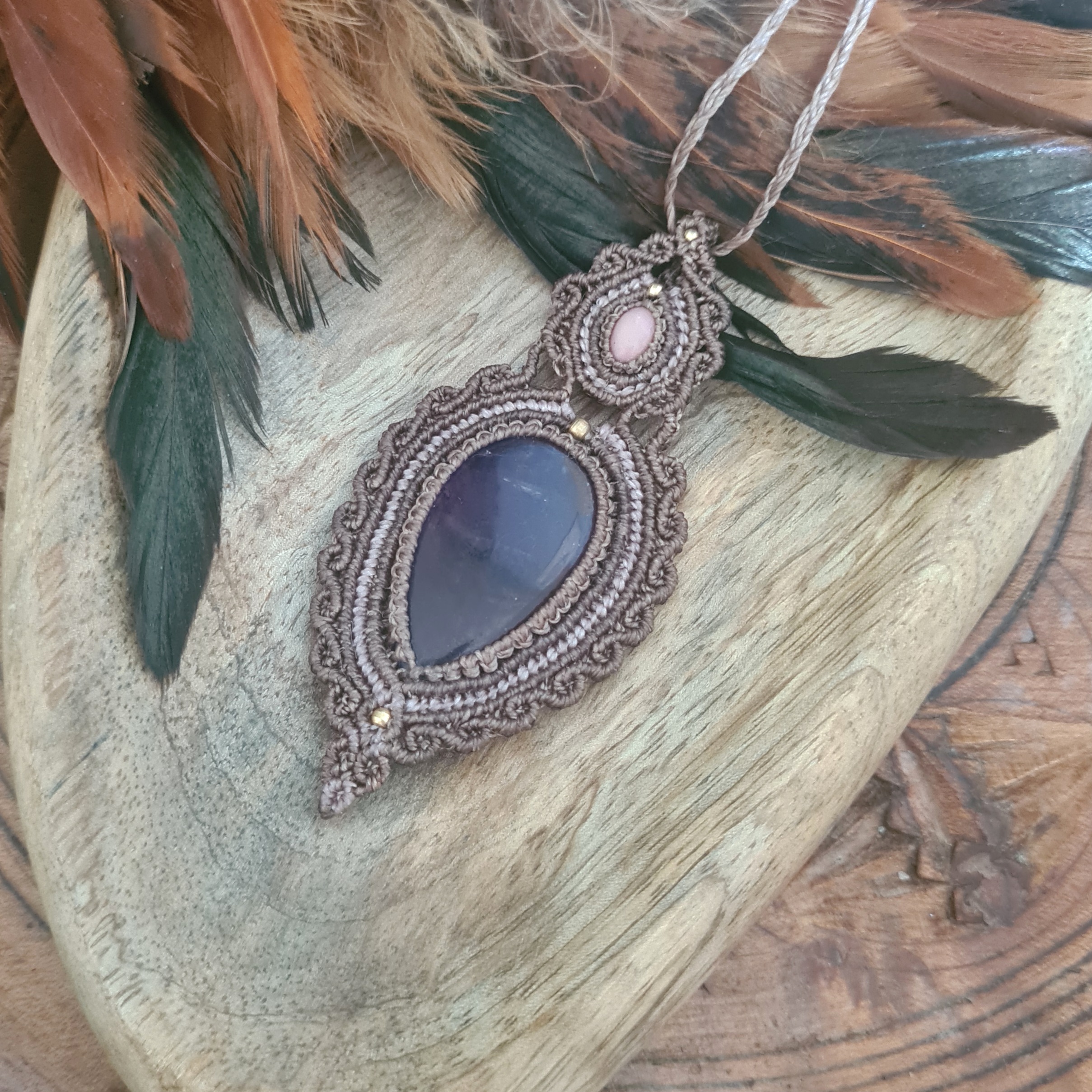 Macramé ketting Amethist en Rhodoniet