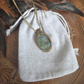 Macramé ketting  Labradoriet