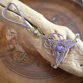 Handsieraad Amethist Hamsa Handje