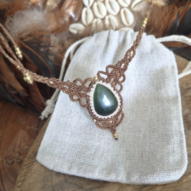 Macramé ketting  Serpentijn