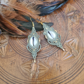 Macramé oorbellen Kauri