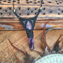 Macramé ketting Amethist