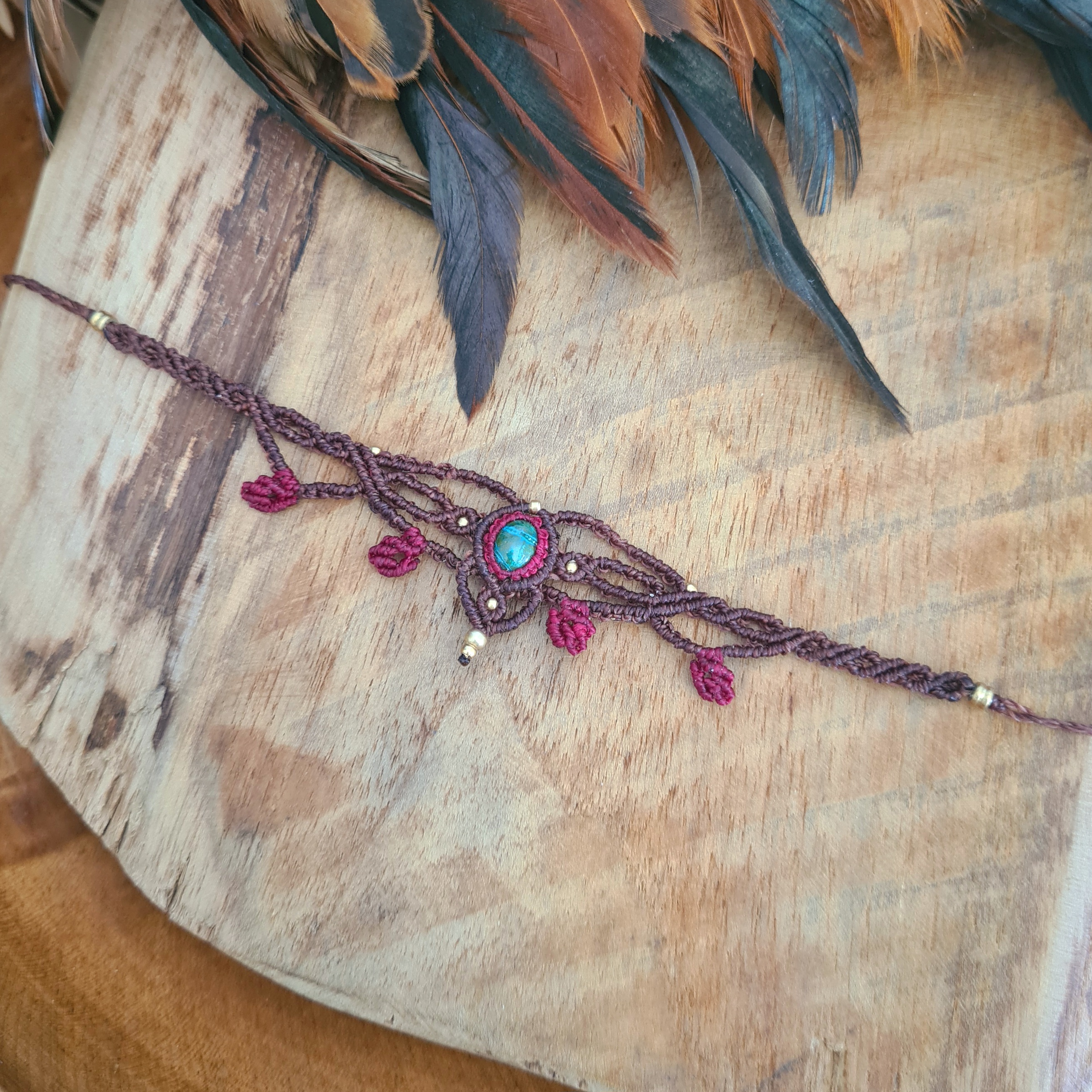 Macramé choker Chrysocolla "Leaves"