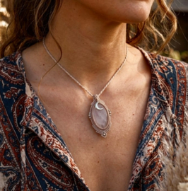 Macramé ketting  Maansteen