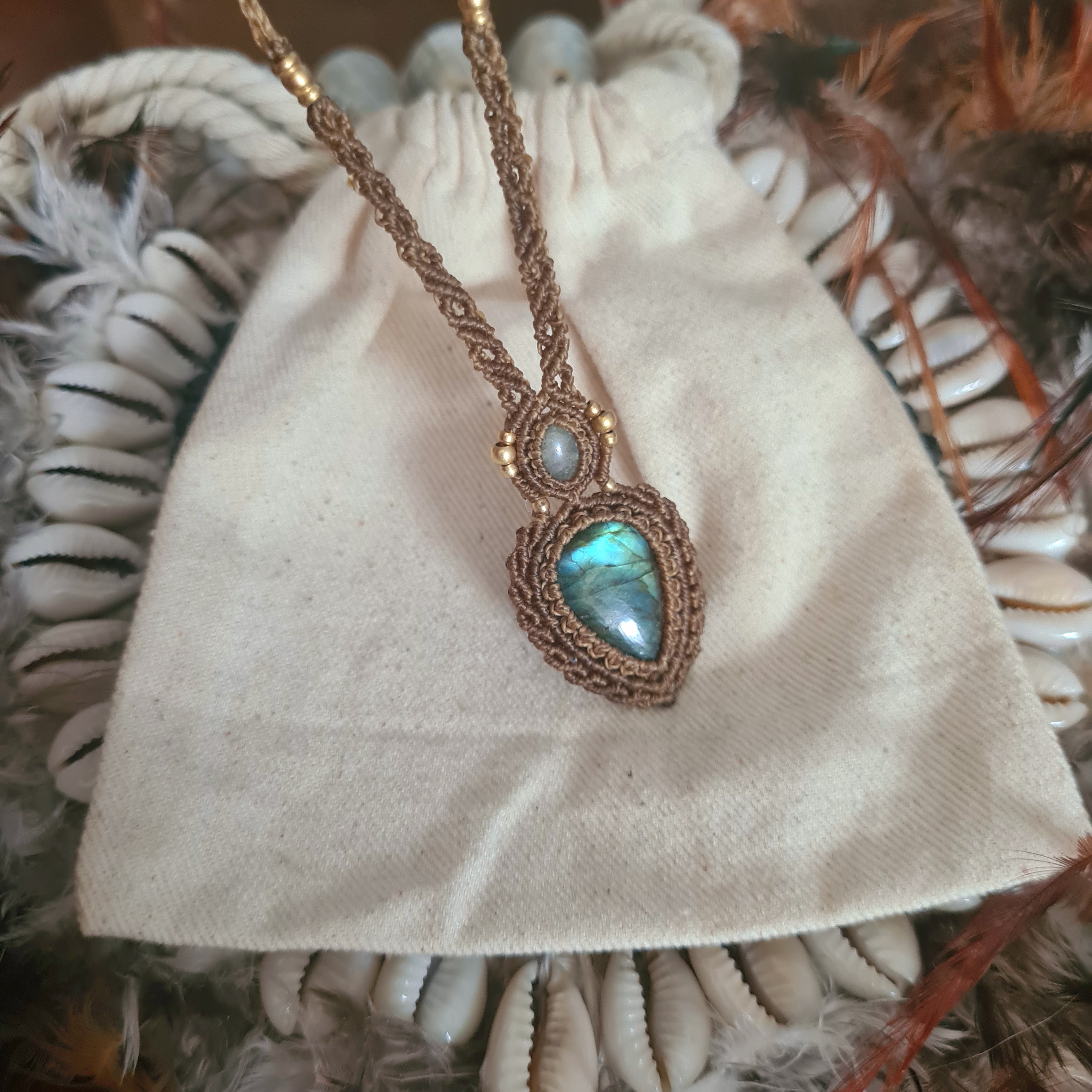 Macramé ketting Dubbele Labradoriet