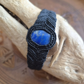 Macramé armband Lapis Lazuli