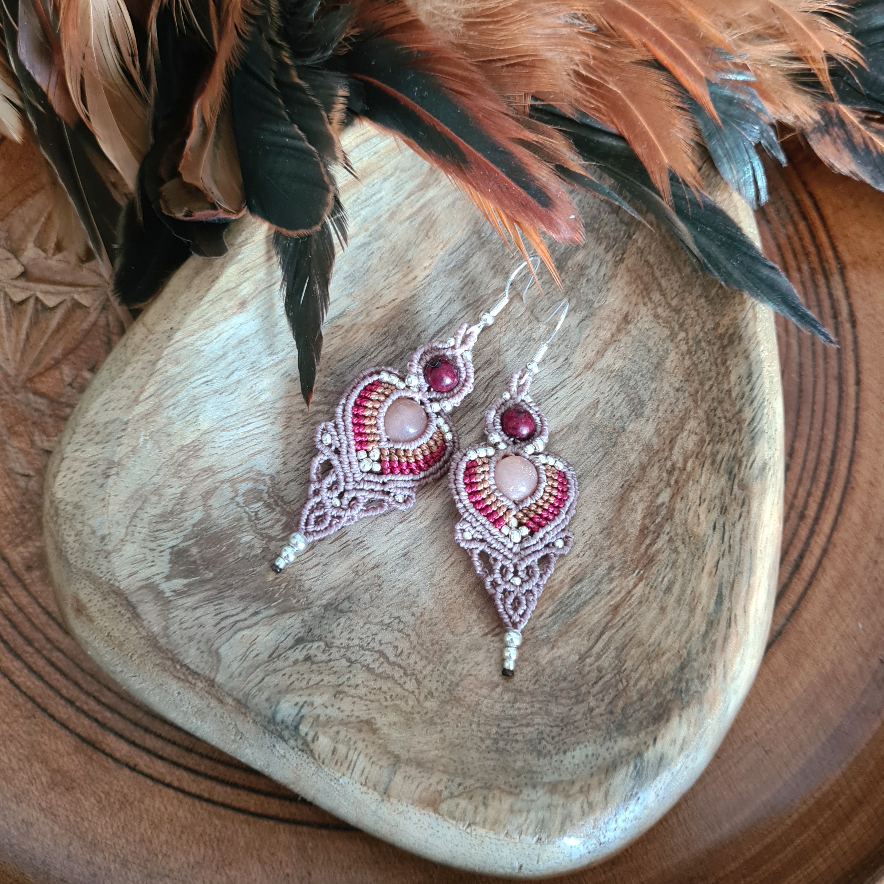 Boho oorbellen Maansteen Peach