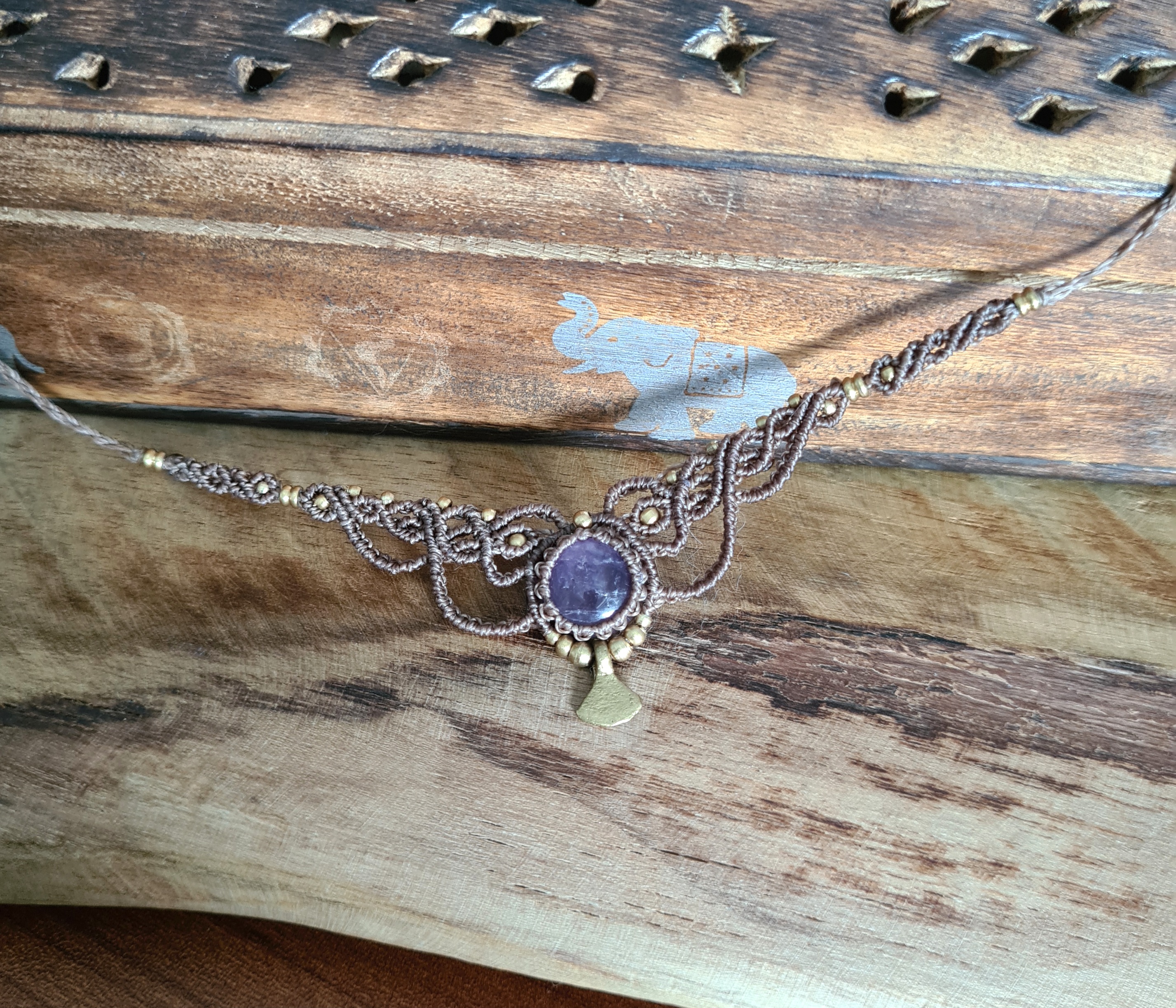 Macramé choker Amethist