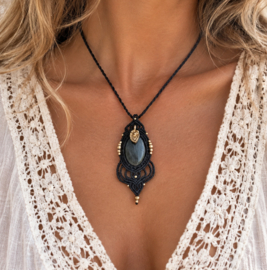 Macramé ketting Obsidiaan