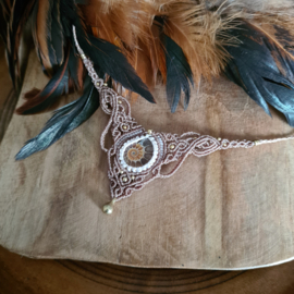 Macramé ketting Ammoniet