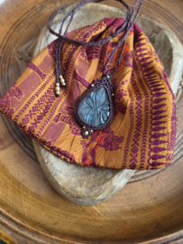 Macramé ketting Labradoriet